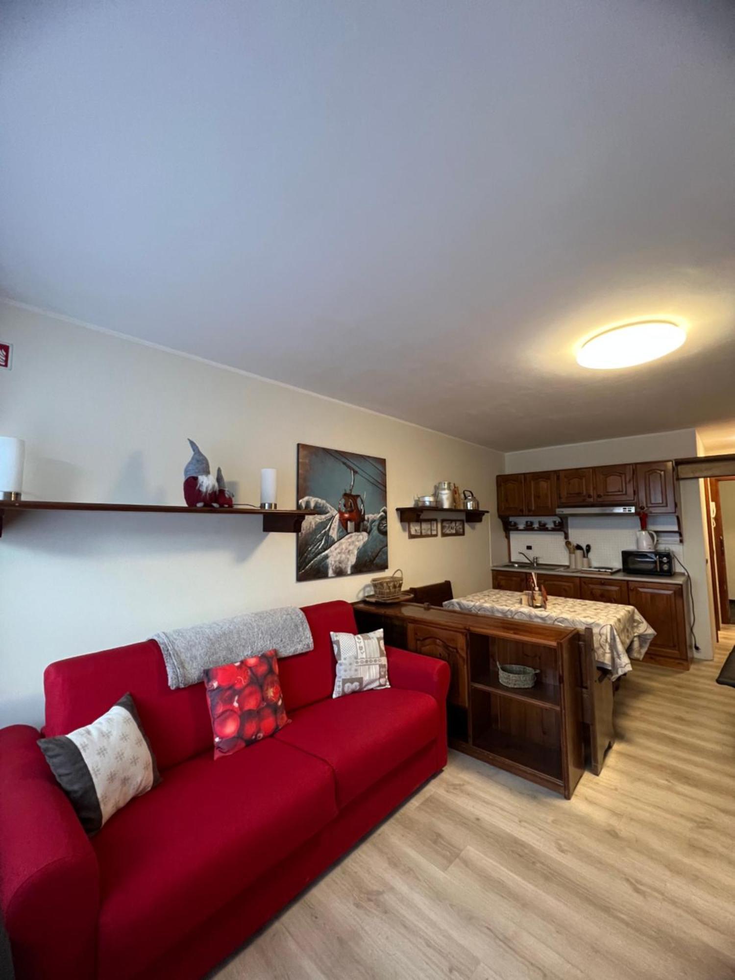 Cervinia - Matterhorn Apartments เบรยล์-แชร์วิเนีย ภายนอก รูปภาพ