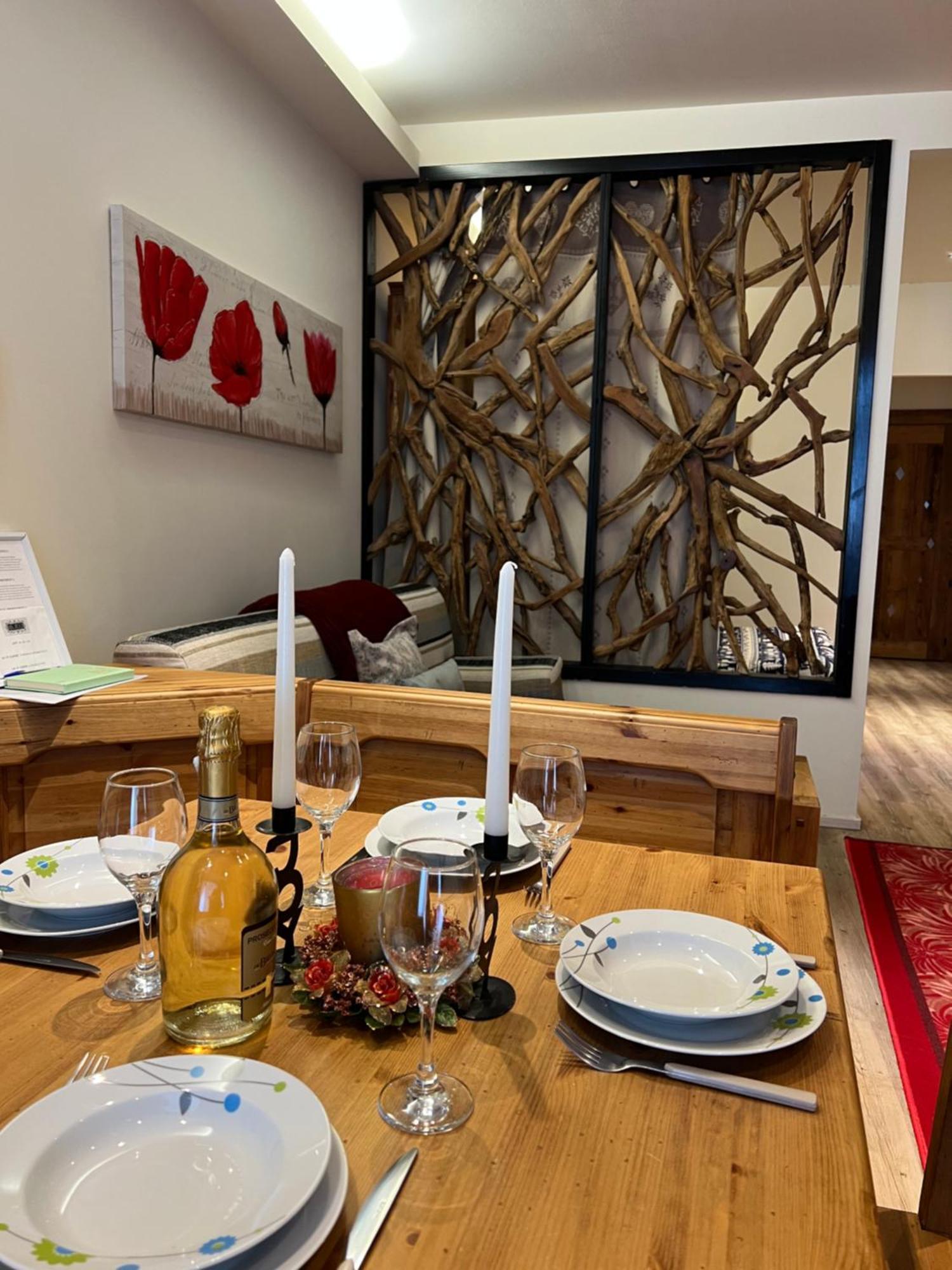Cervinia - Matterhorn Apartments เบรยล์-แชร์วิเนีย ภายนอก รูปภาพ