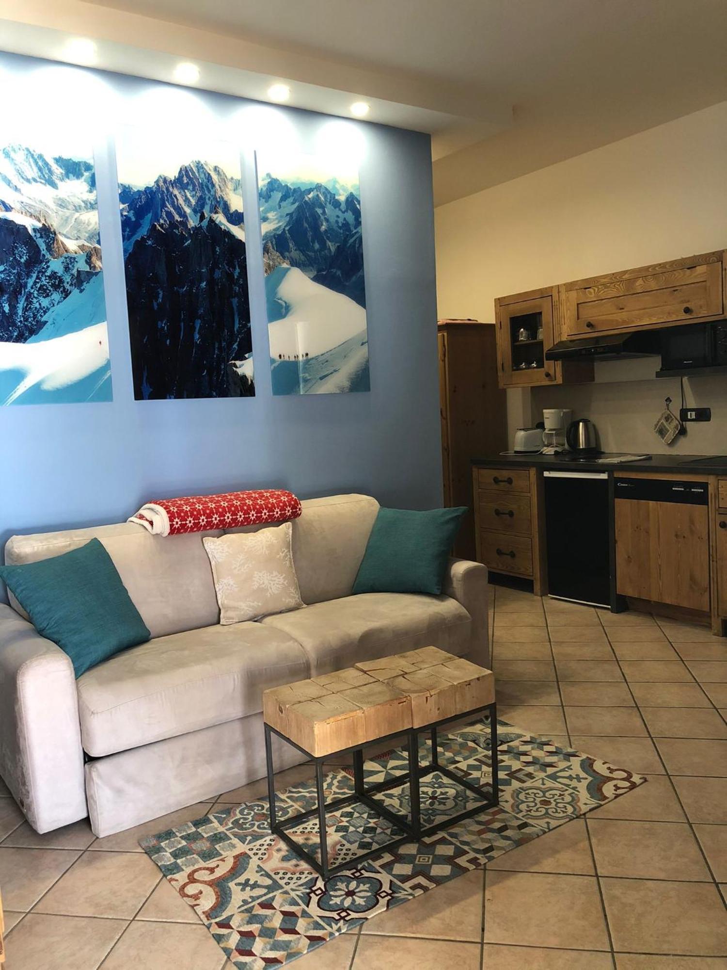 Cervinia - Matterhorn Apartments เบรยล์-แชร์วิเนีย ภายนอก รูปภาพ